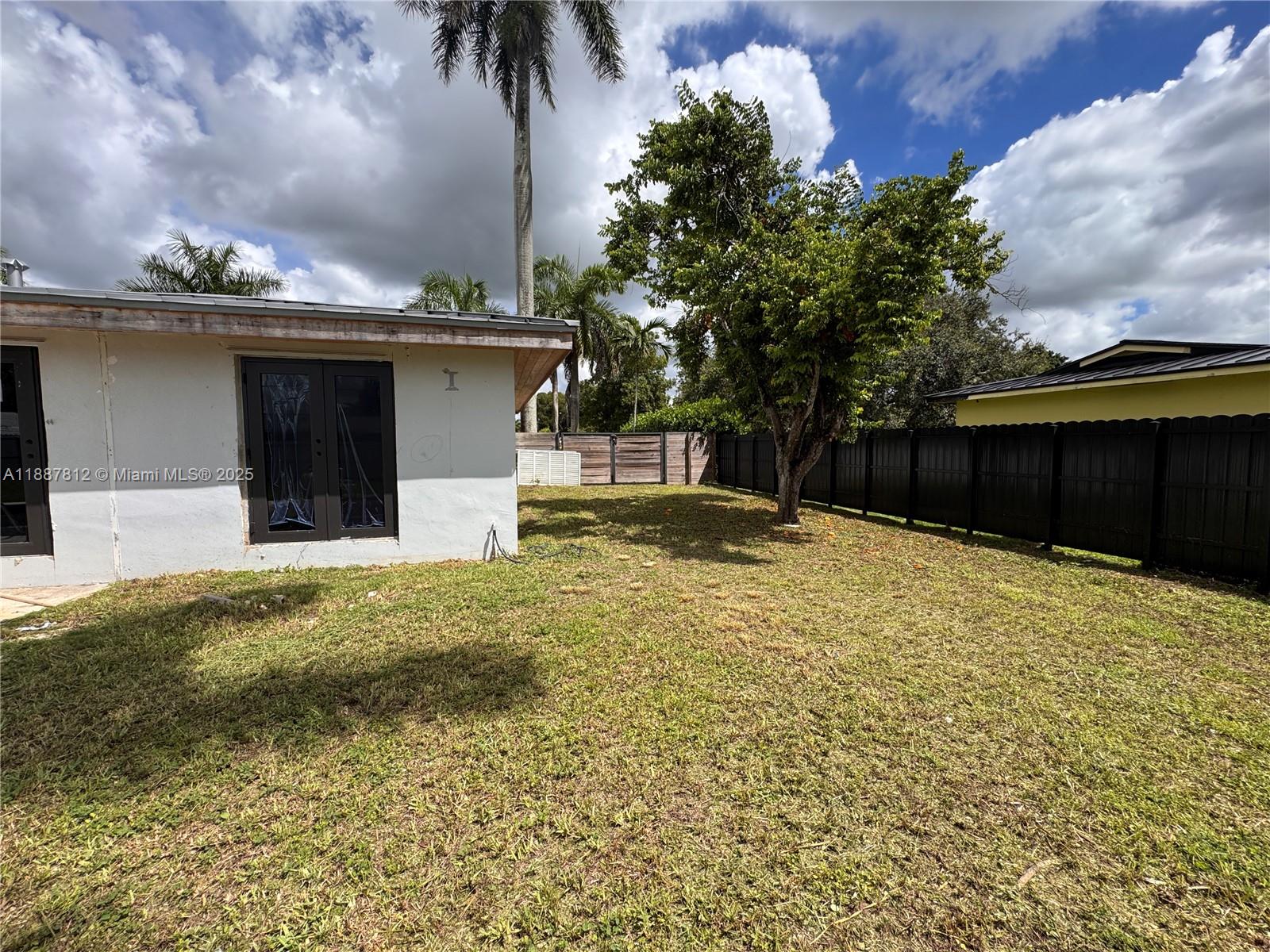 STEESDALE PART 1 - Residential Lease