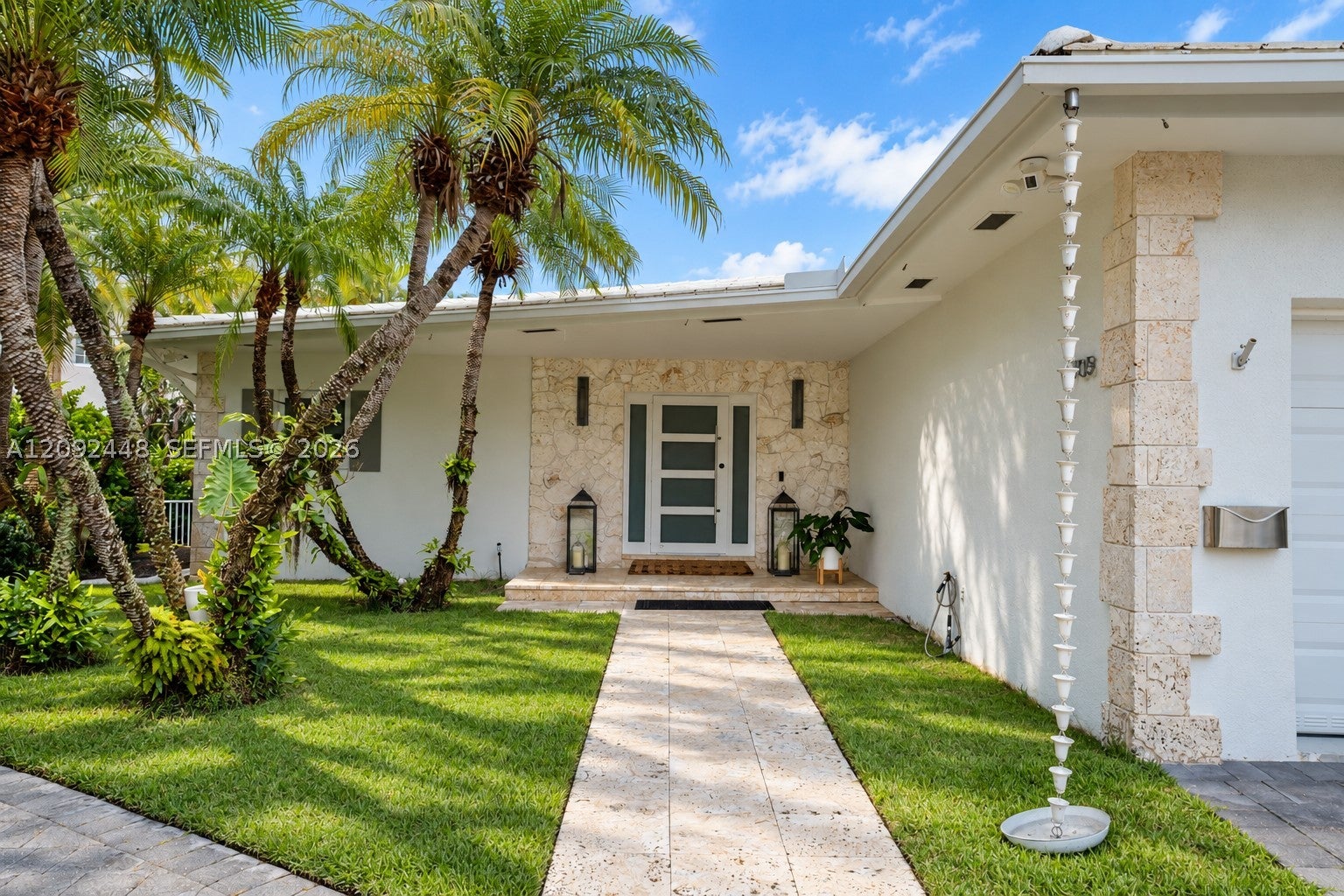 705 Bella Vista Ave