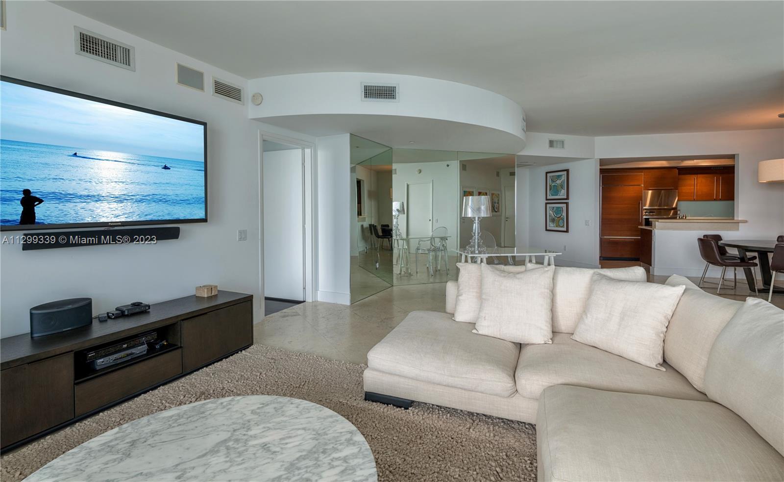 ICON CONDO - Residential