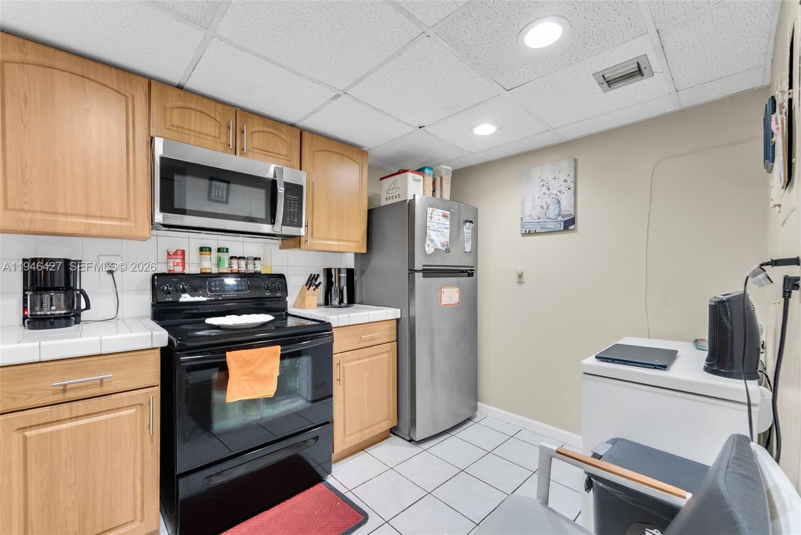 COUNTRY VILLAGE CONDO - Residential