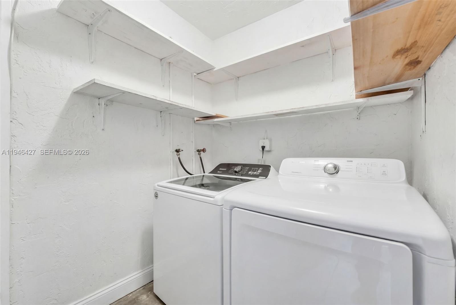 COUNTRY VILLAGE CONDO - Residential