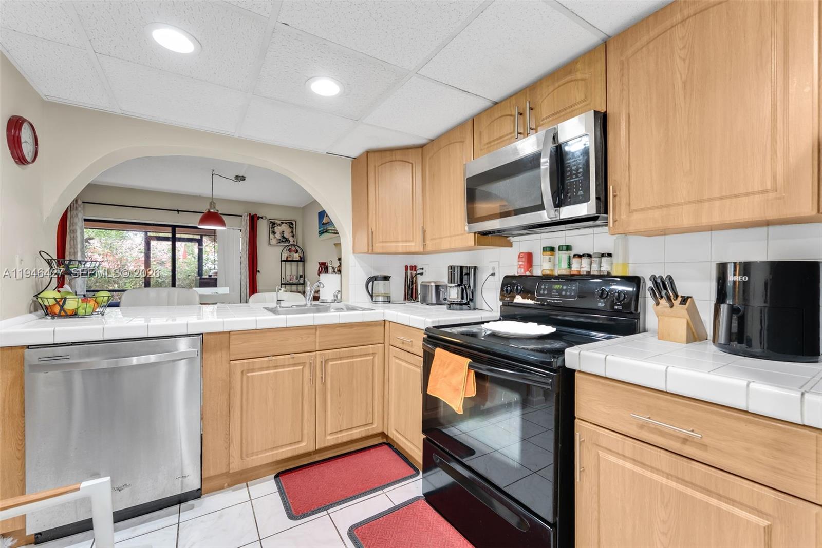 COUNTRY VILLAGE CONDO - Residential