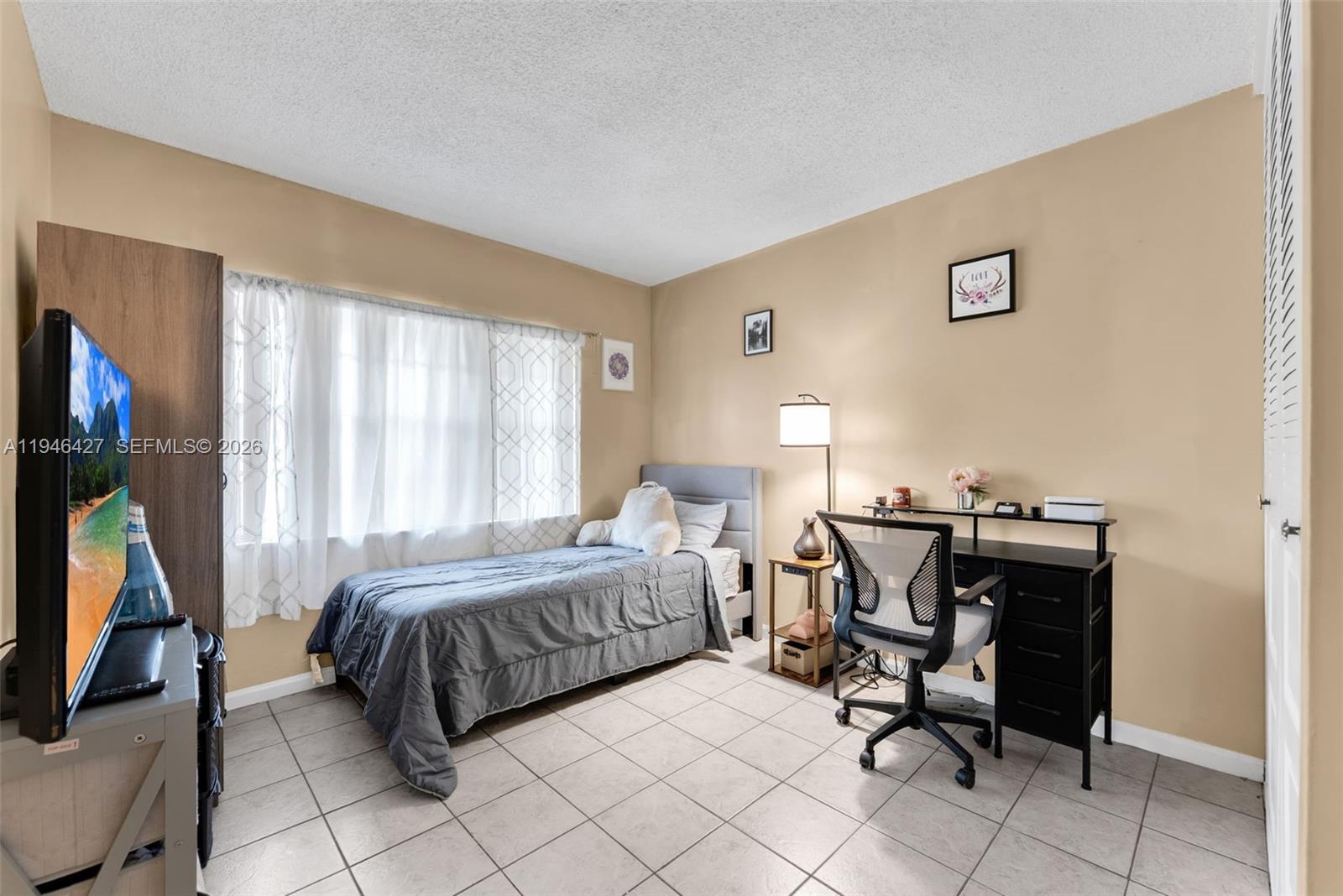 COUNTRY VILLAGE CONDO - Residential