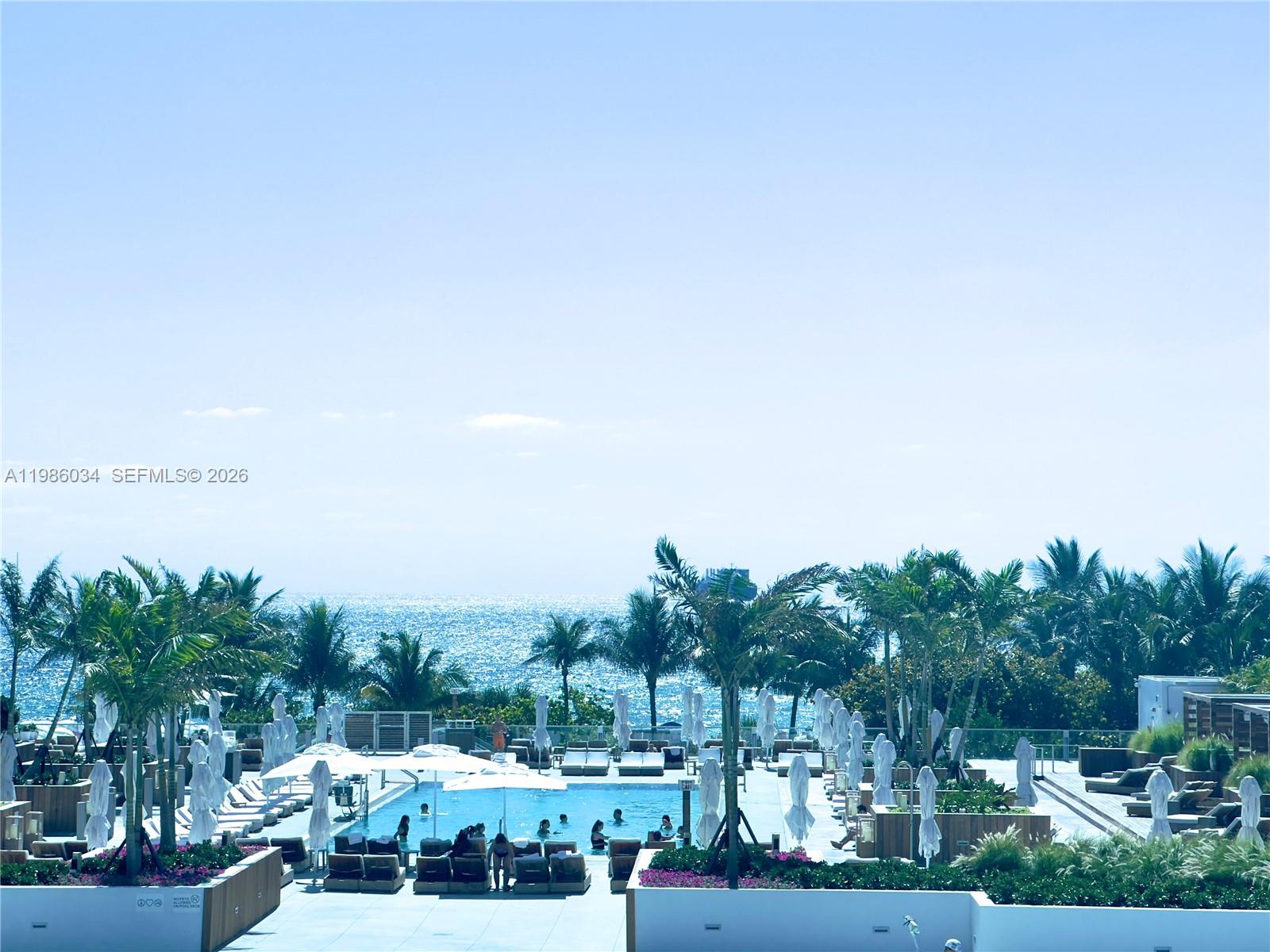 RONEY PALACE CONDO - Residential