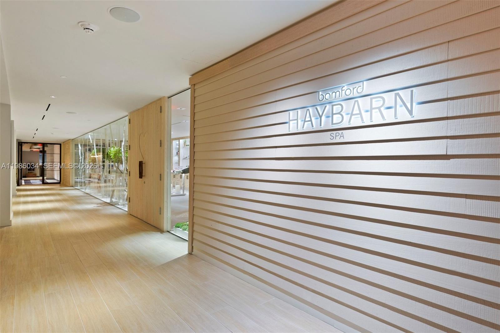 RONEY PALACE CONDO - Residential