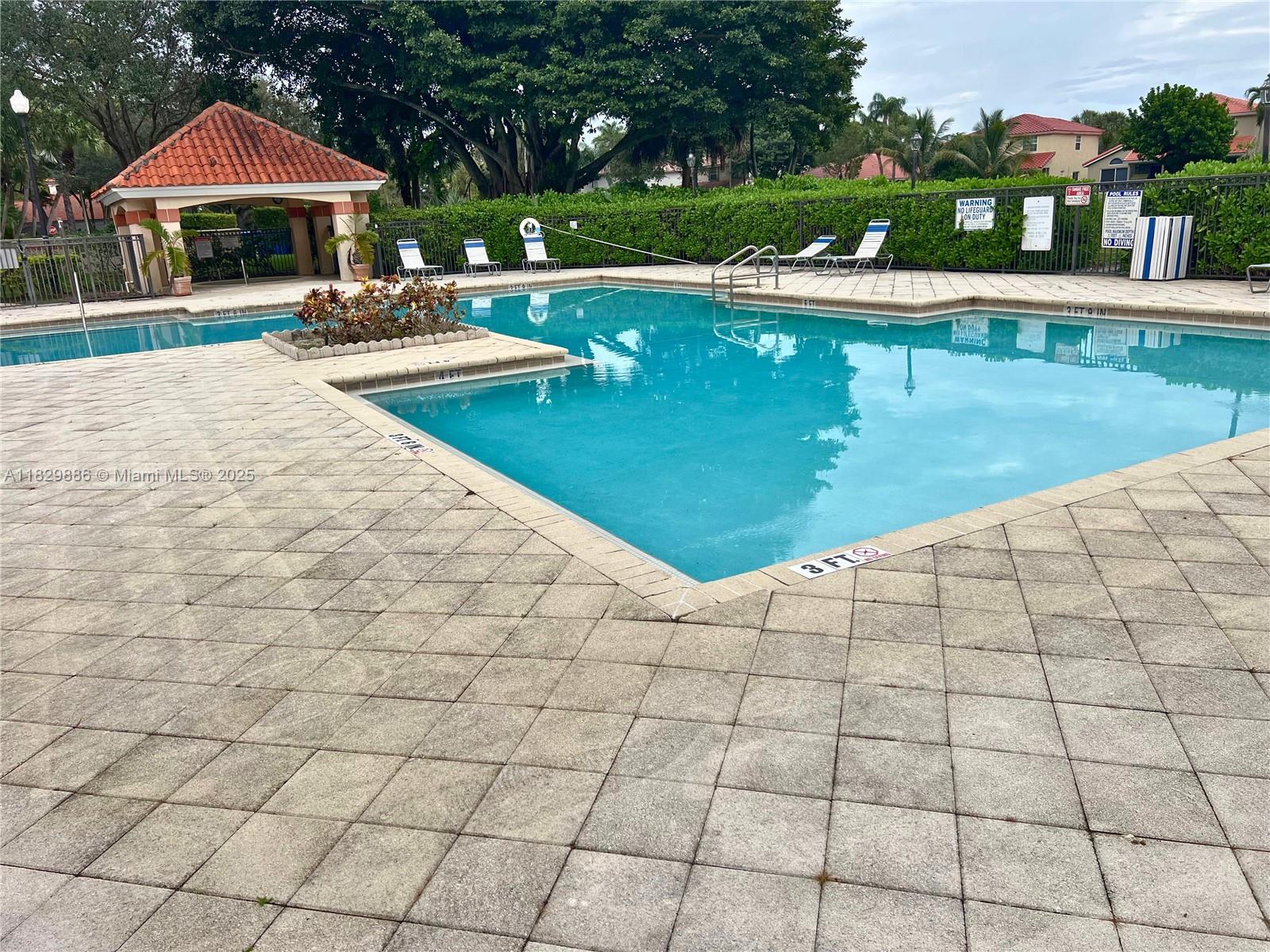 CORAL KEY CONDO - Residential