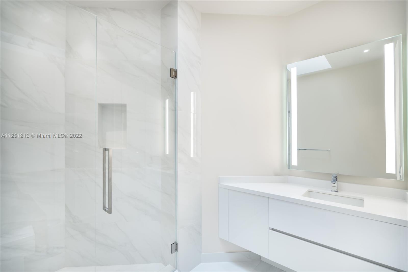 AVENTURA 13TH ADDN - Residential