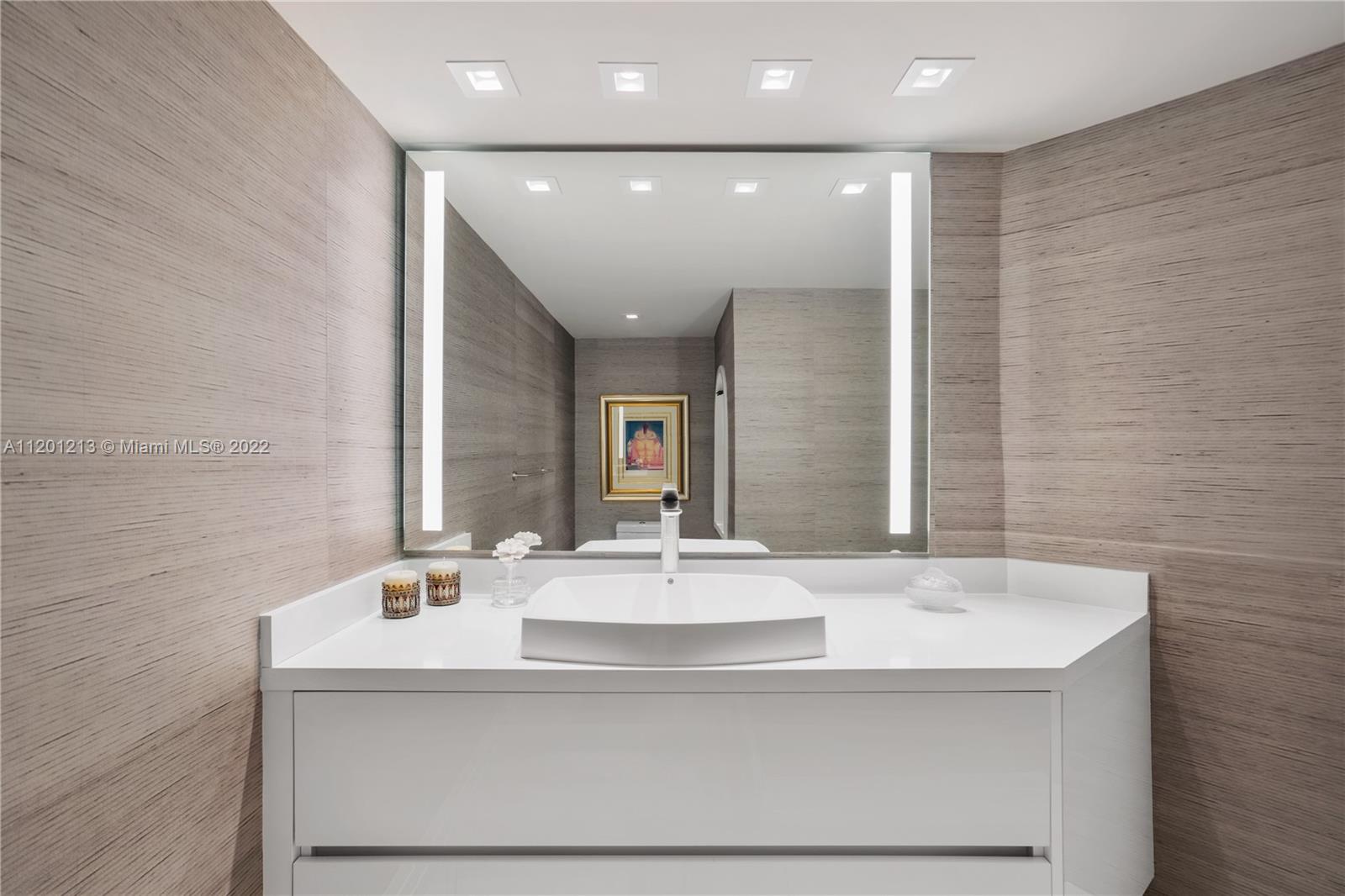 AVENTURA 13TH ADDN - Residential