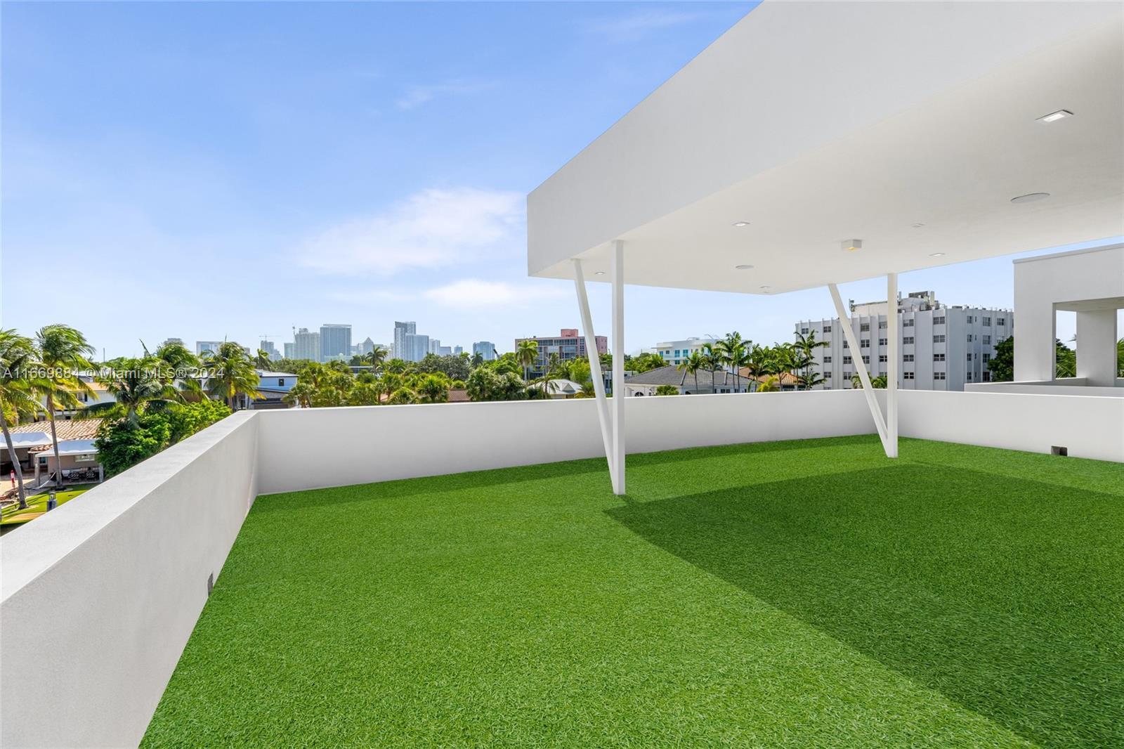 Las Olas Isles - Residential