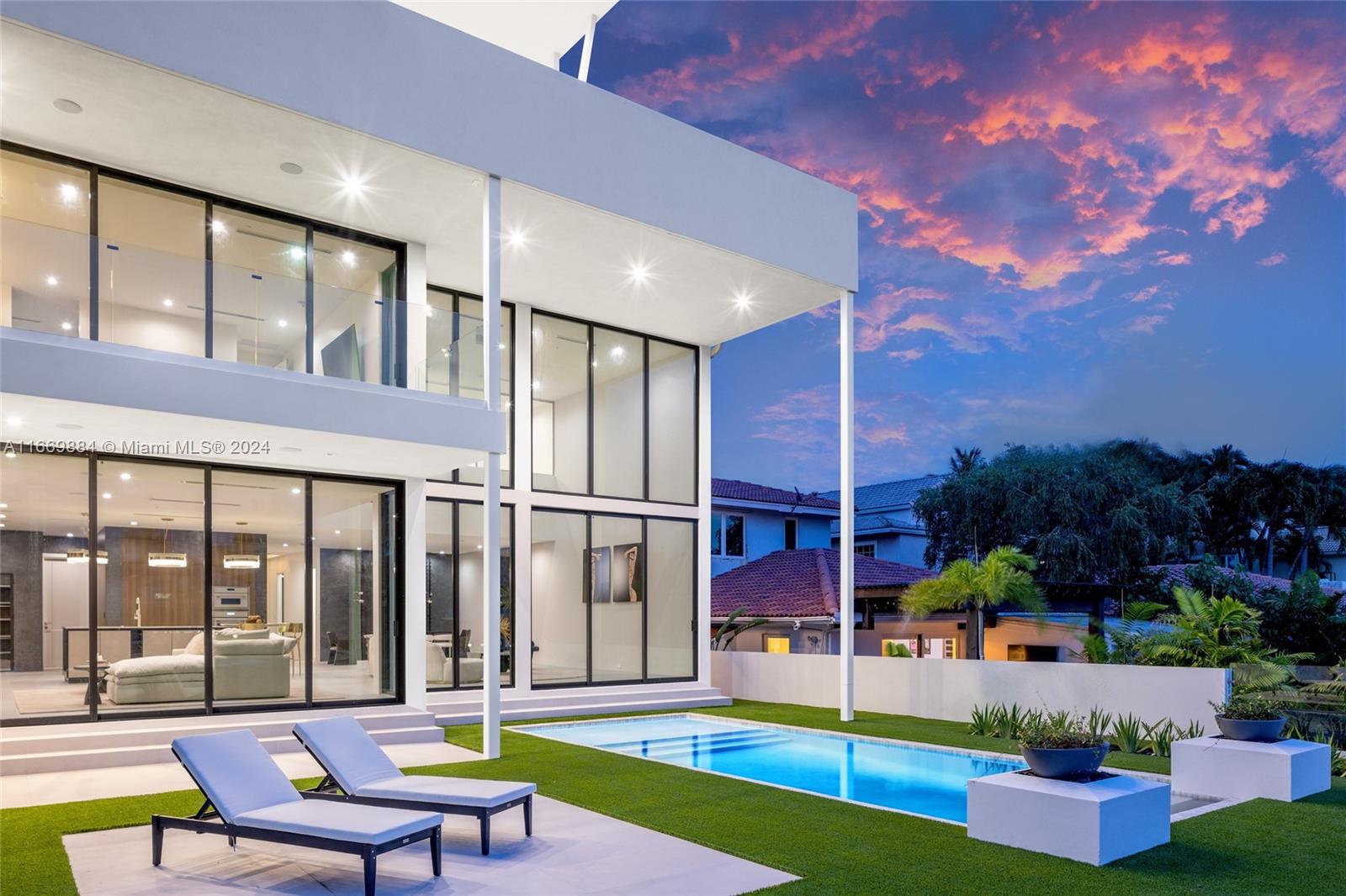 Las Olas Isles - Residential