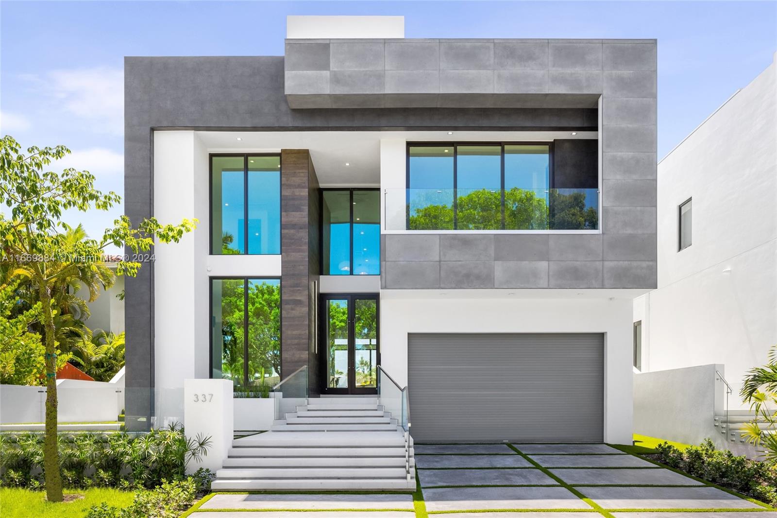 Las Olas Isles - Residential