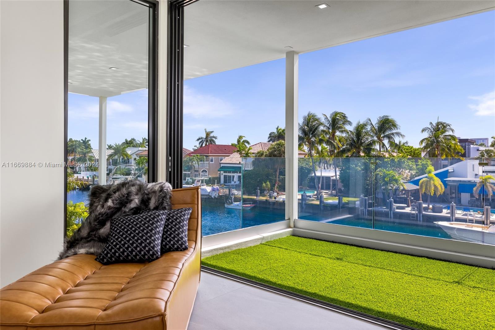 Las Olas Isles - Residential