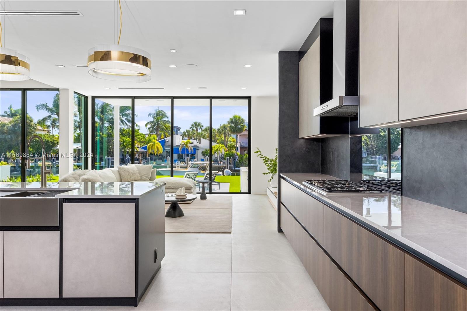 Las Olas Isles - Residential