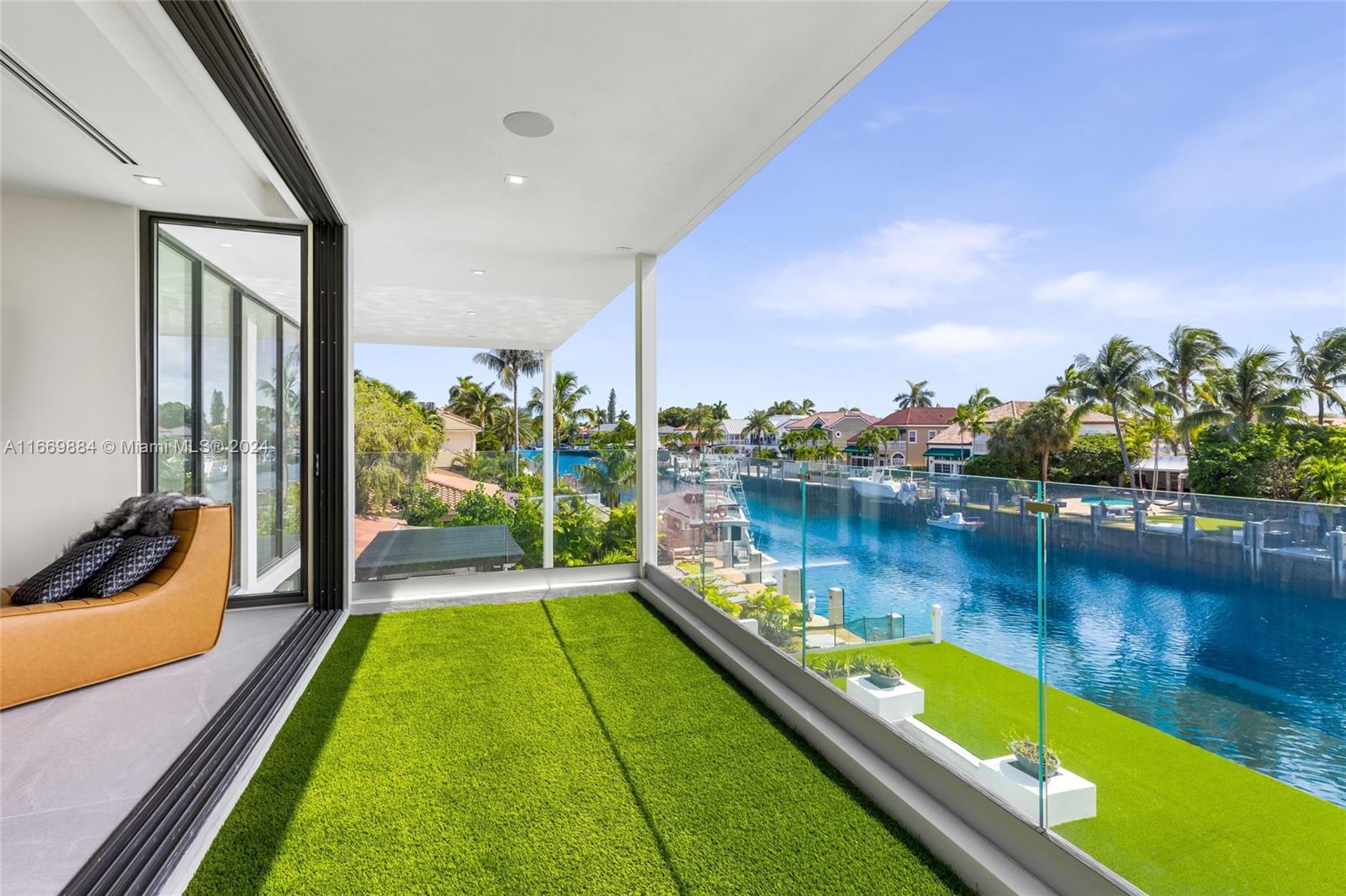 Las Olas Isles - Residential