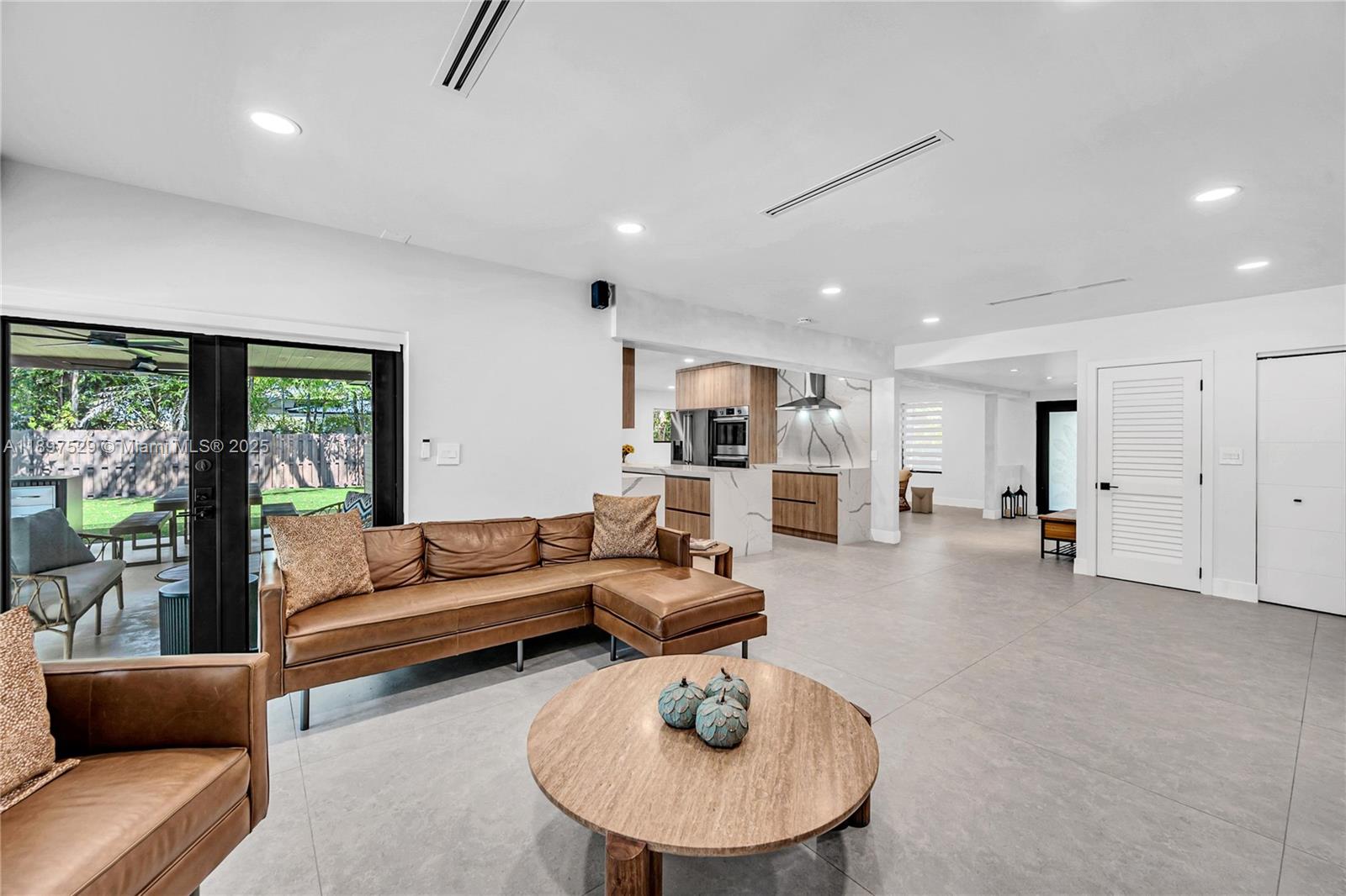 HELENA ESTATES - Residential