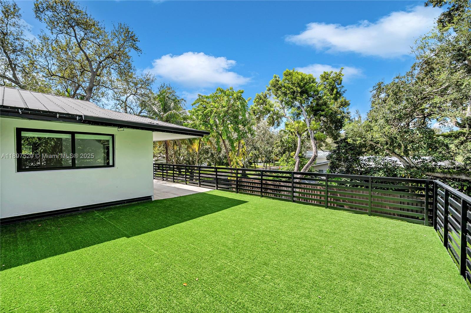 HELENA ESTATES - Residential