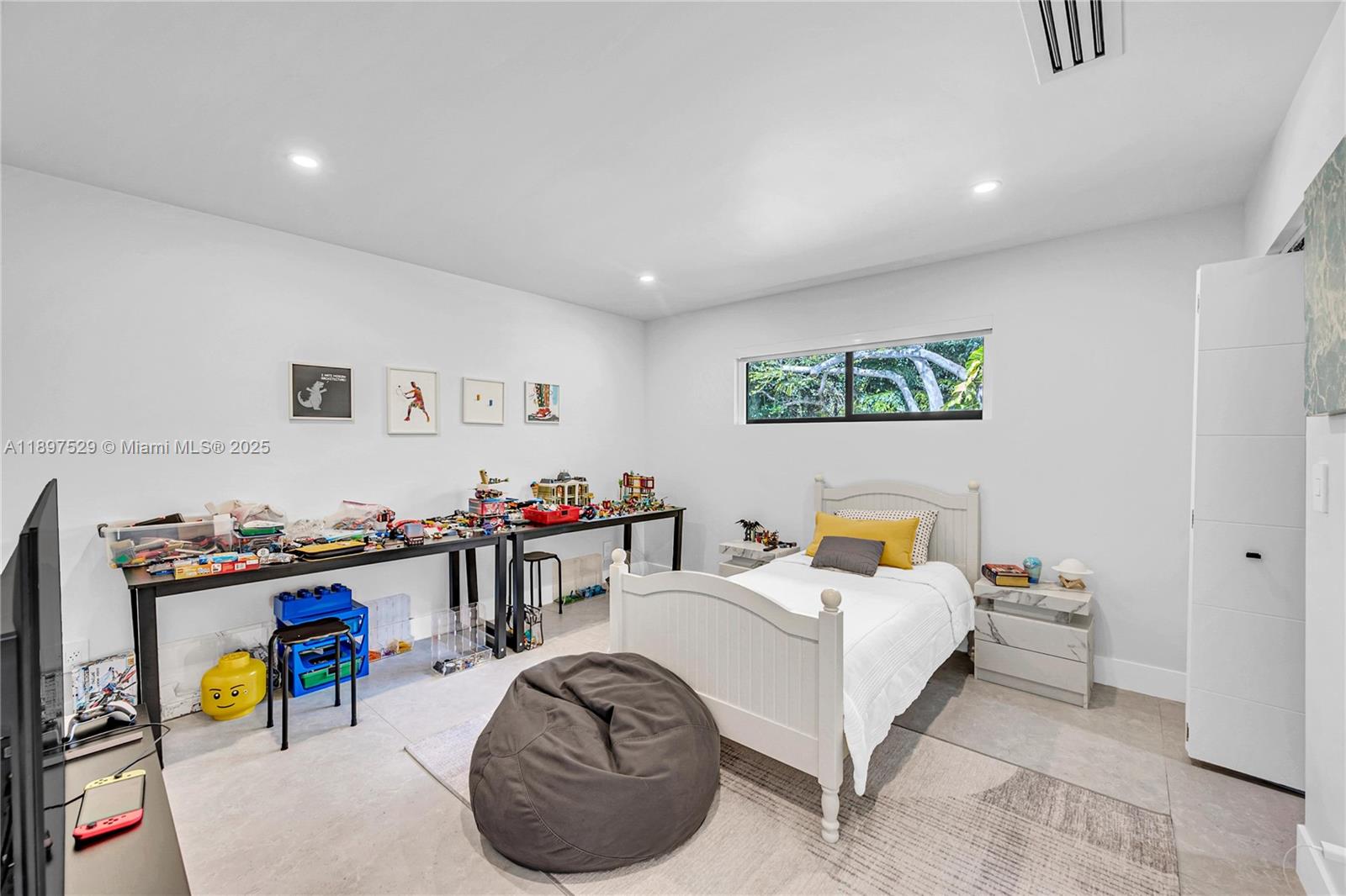 HELENA ESTATES - Residential