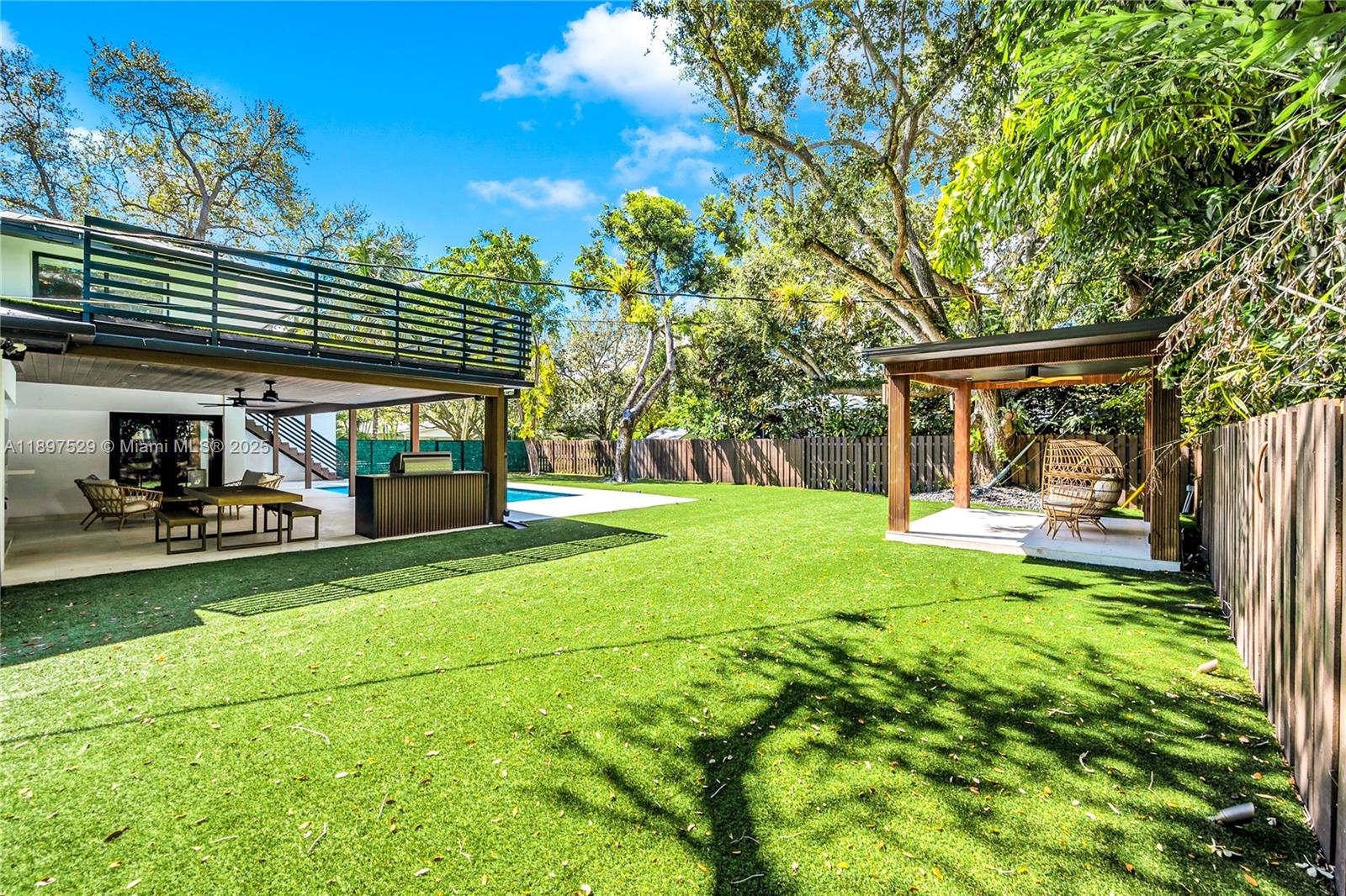 HELENA ESTATES - Residential