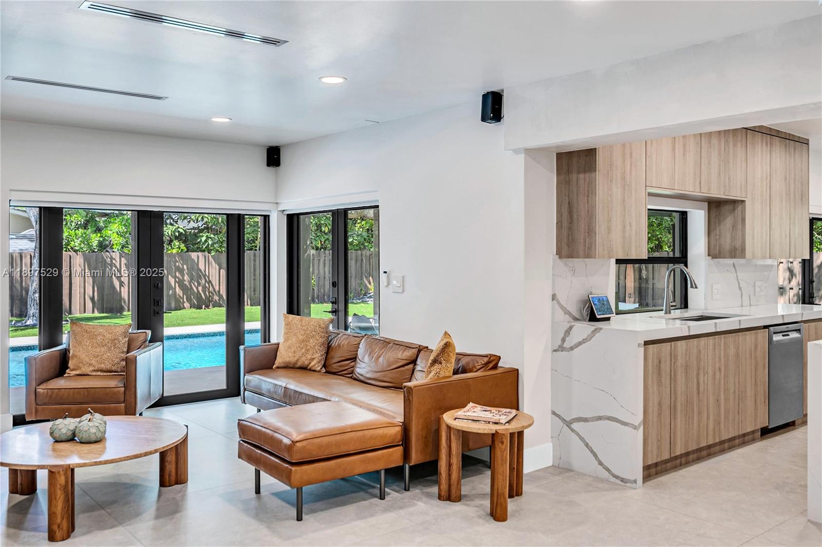 HELENA ESTATES - Residential