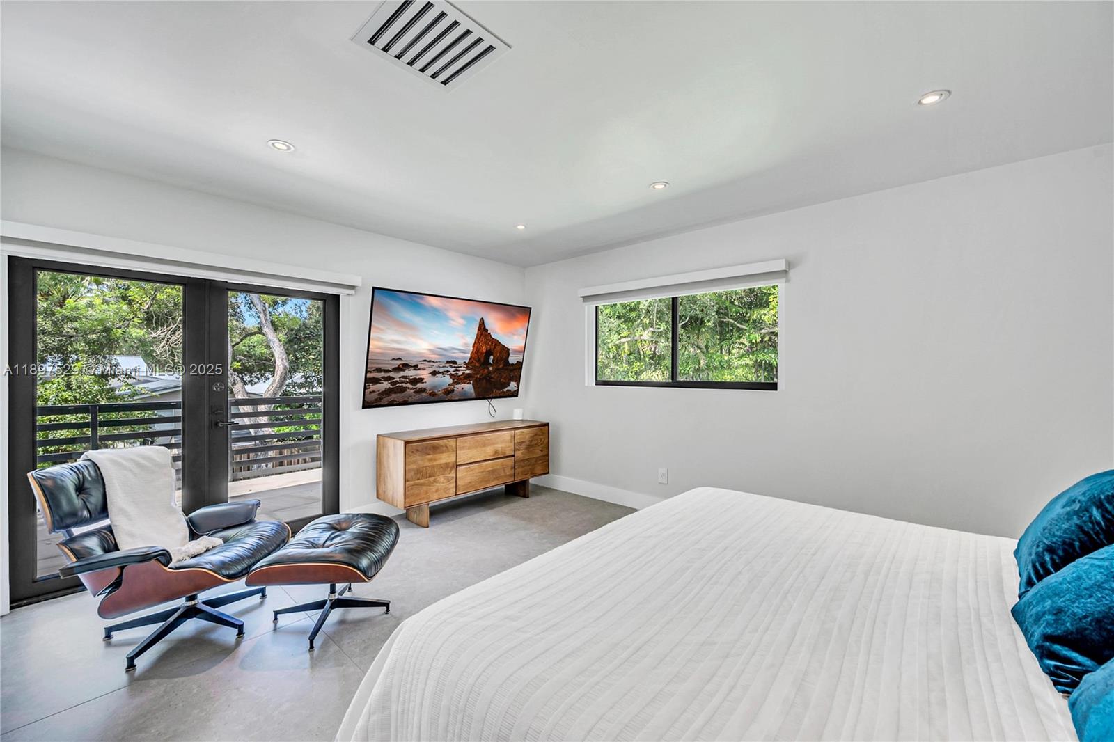 HELENA ESTATES - Residential