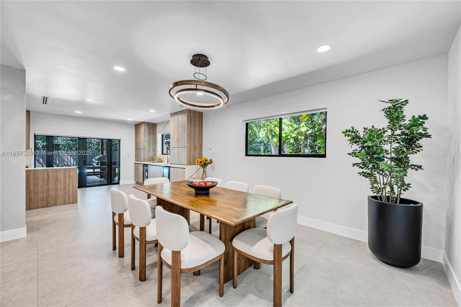 HELENA ESTATES - Residential