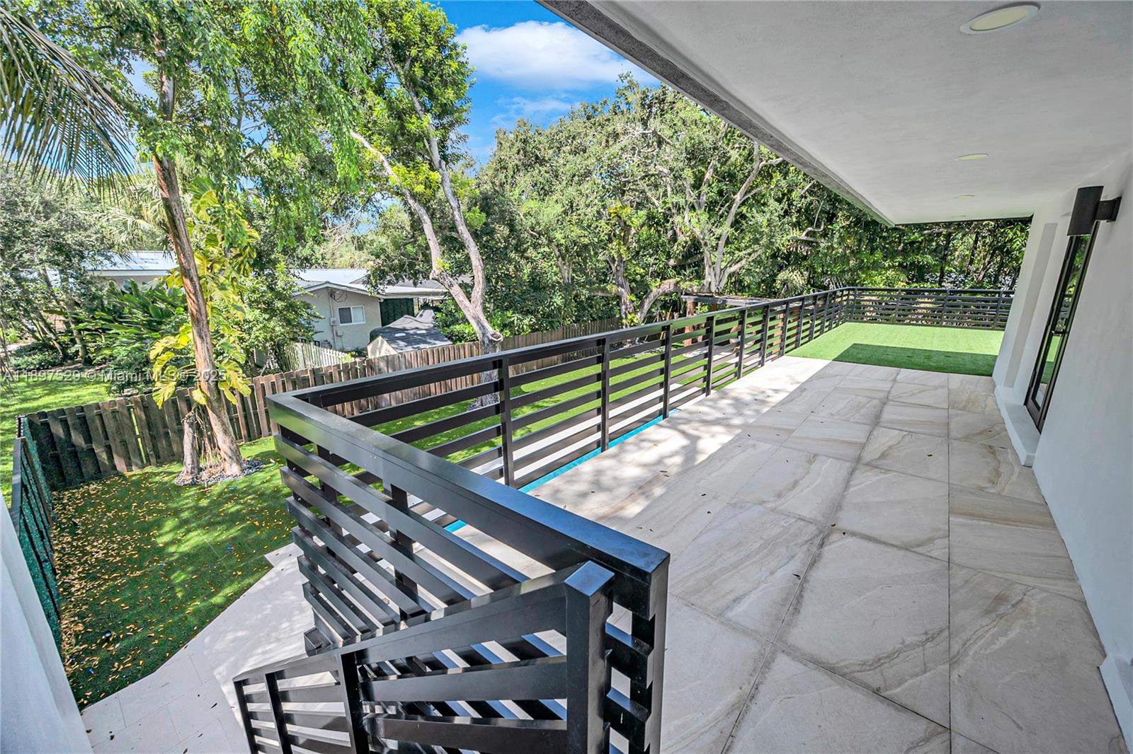 HELENA ESTATES - Residential