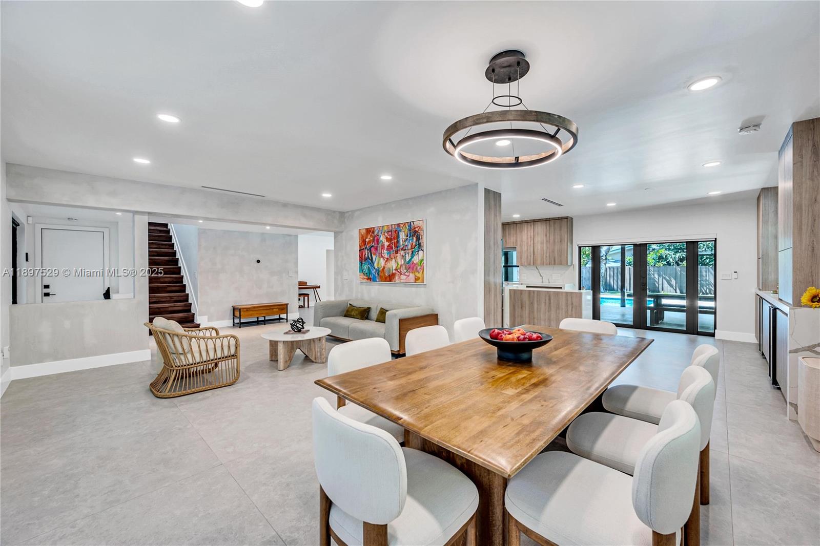 HELENA ESTATES - Residential