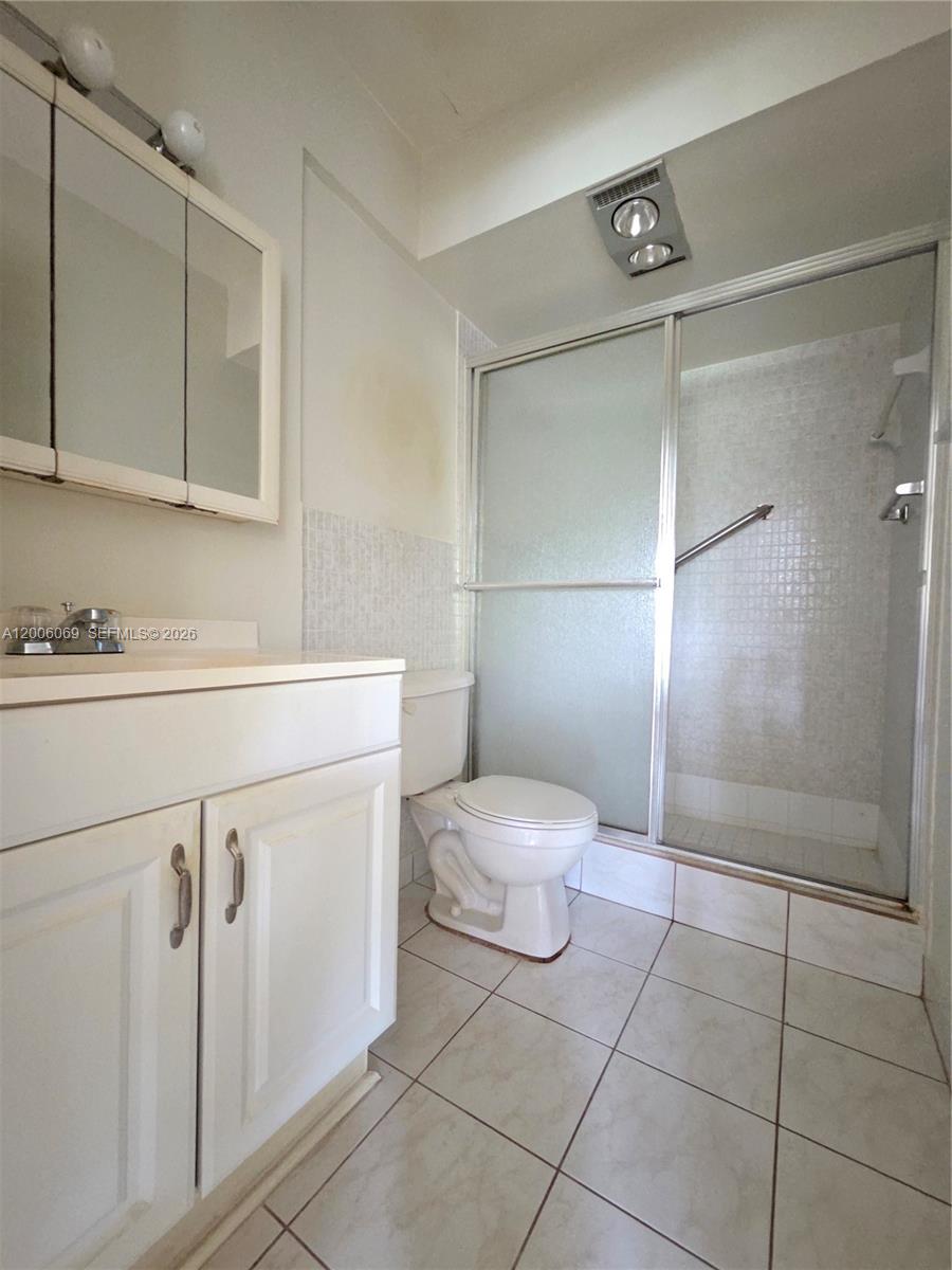 FAIRWAYS ROYALE CONDO - Residential