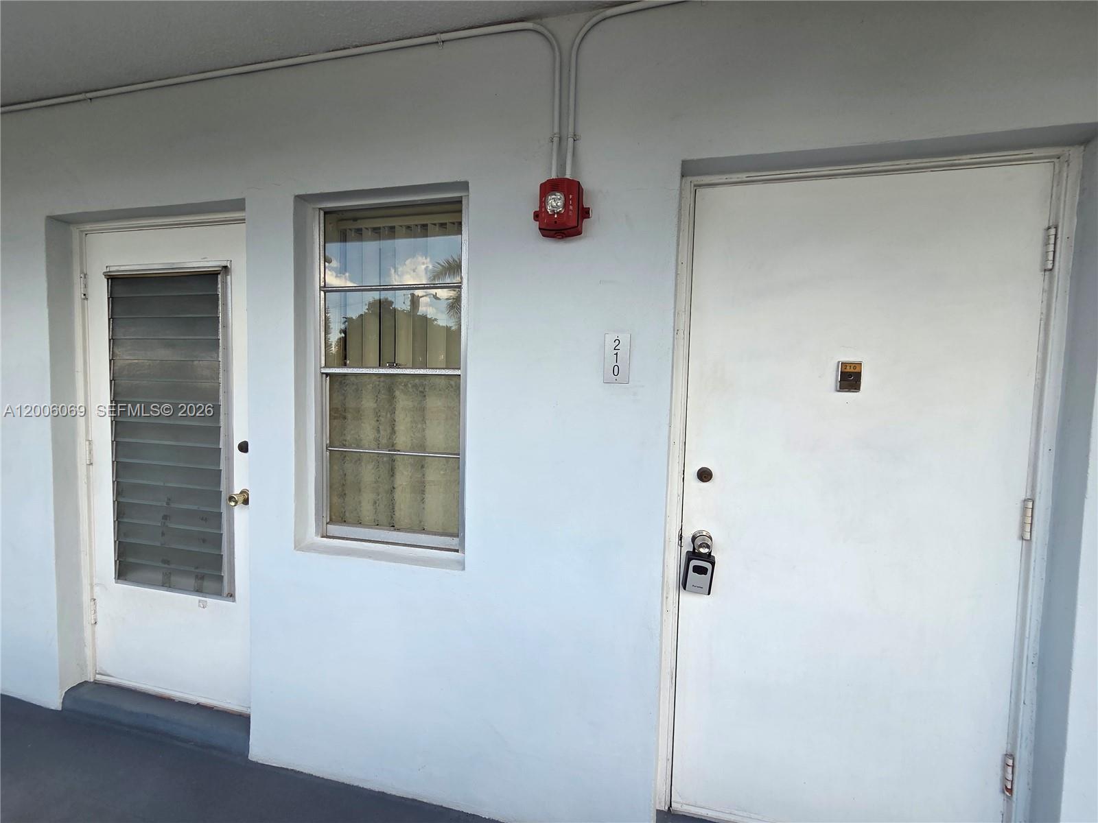 FAIRWAYS ROYALE CONDO - Residential