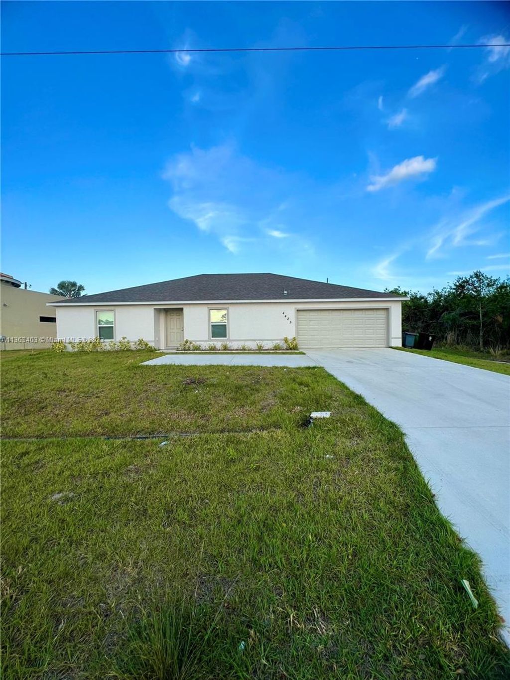 Photo of 4425 SW Rosser Blvd, Port Saint Lucie, FL 34953 (MLS # A11363403)