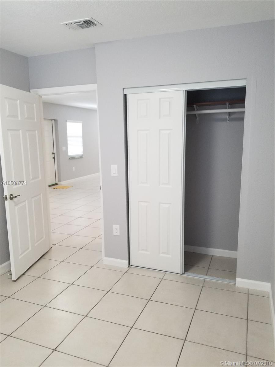IDLEWILD PARK - Residential Lease