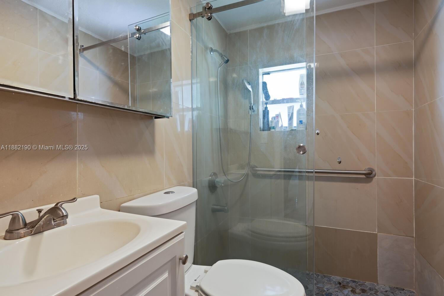 LINCOLN PARK FIRST ADD - Residential