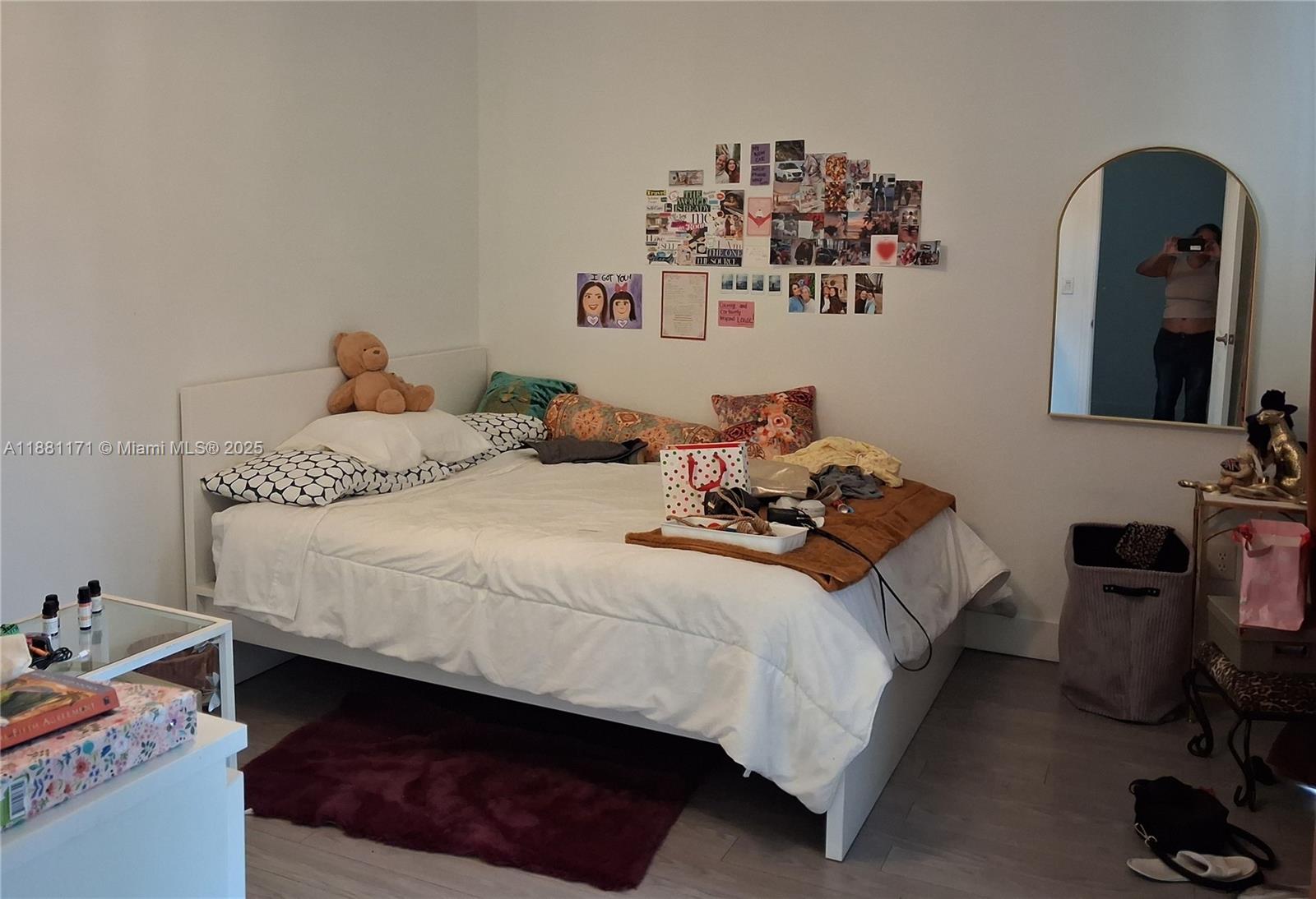 DORAL SOUTHEAST PATIO-HOM - Residential