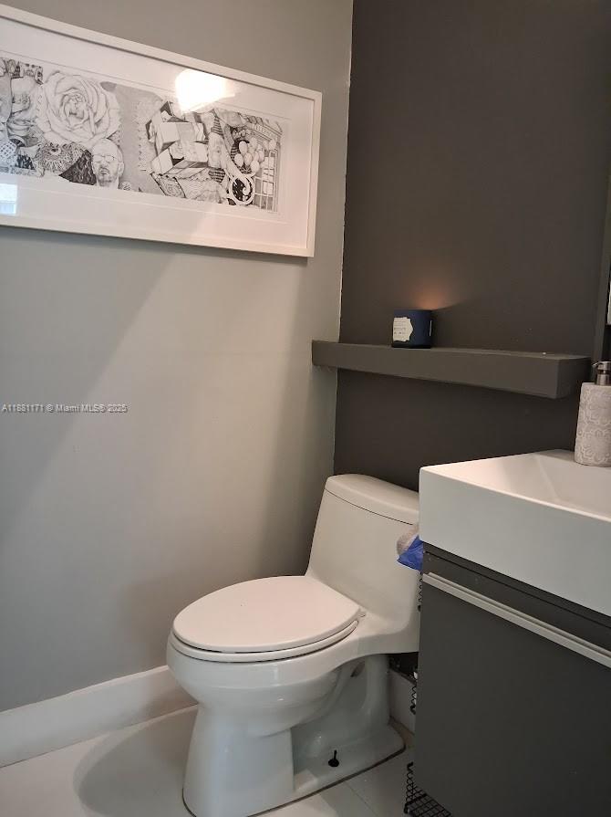 DORAL SOUTHEAST PATIO-HOM - Residential