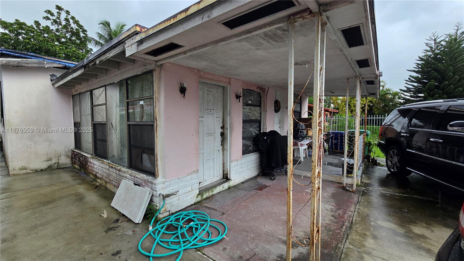 THE TROPICS AMD PL - Residential