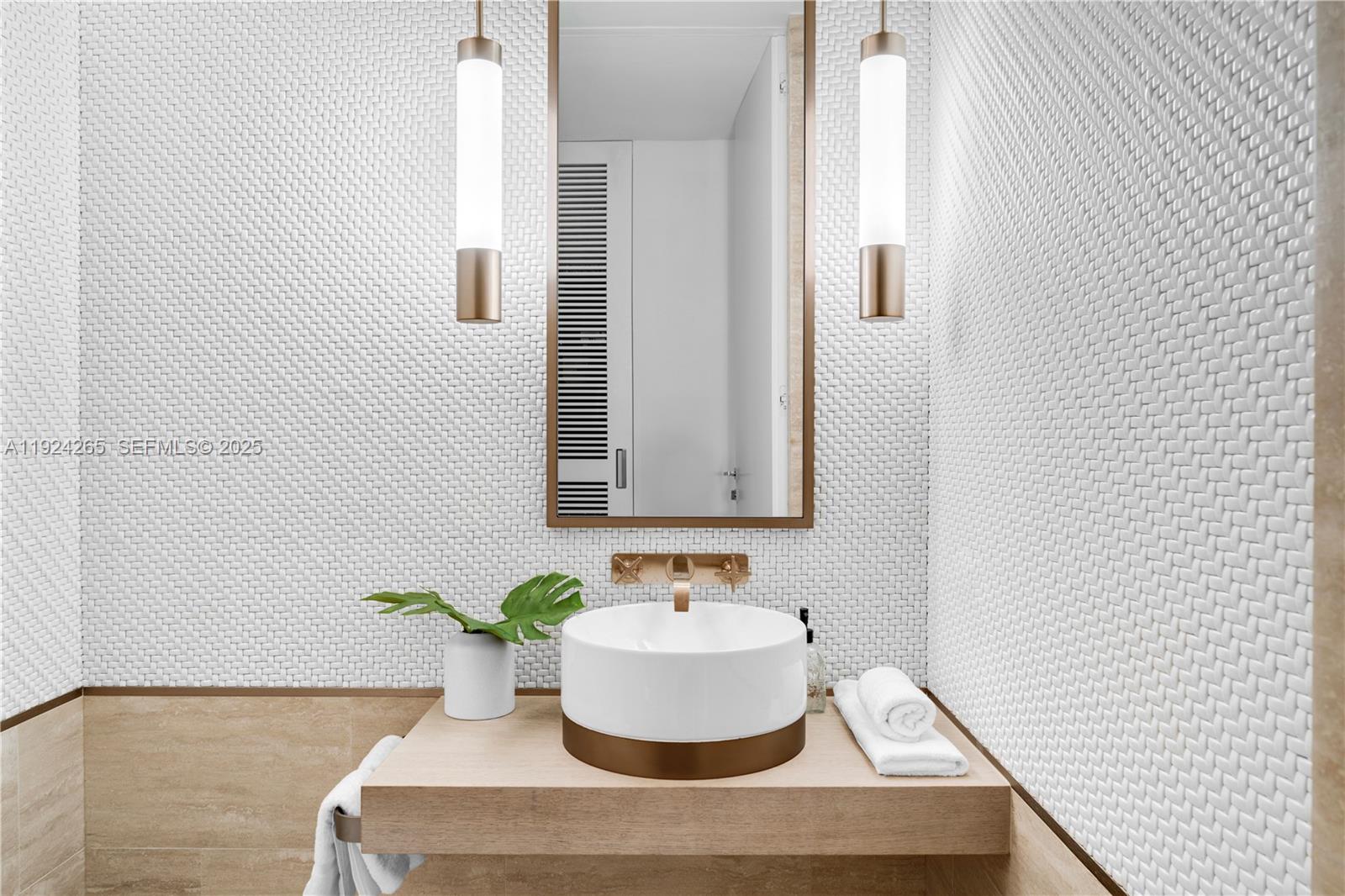 Arte Surfside - Residential