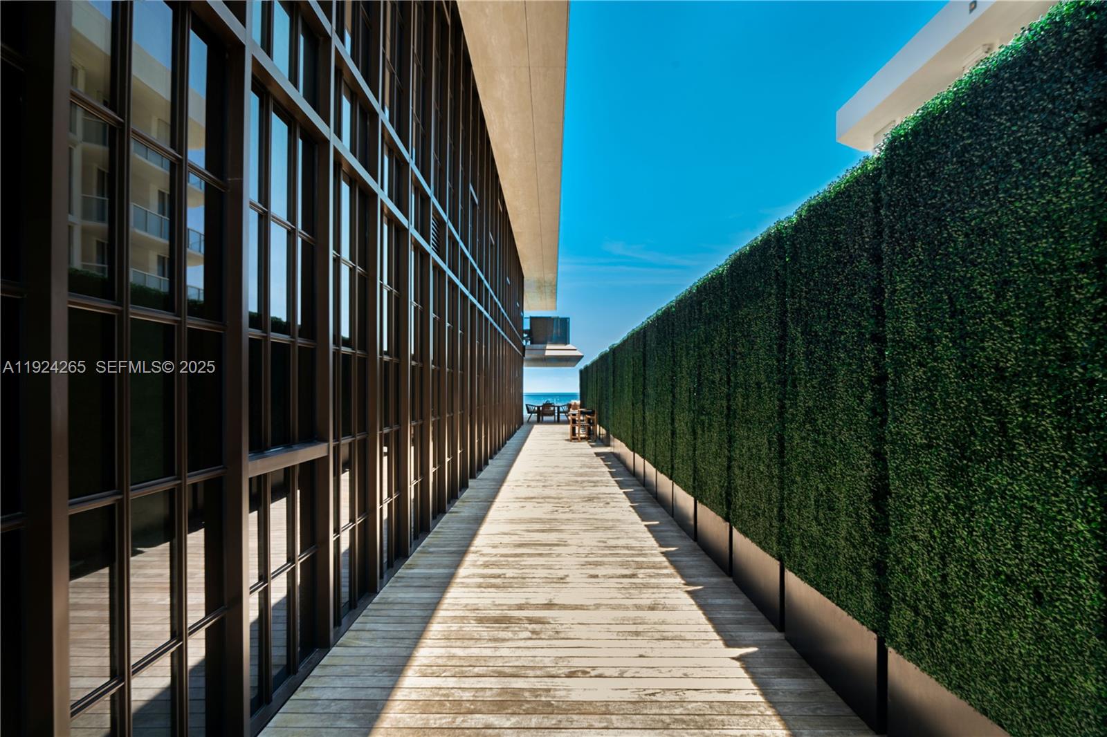 Arte Surfside - Residential