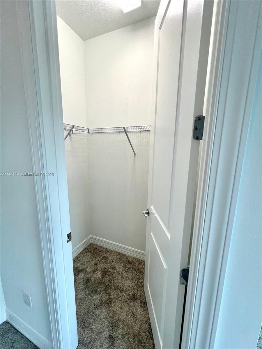 AMERICAN EXPRESS TRACT - Residential Lease