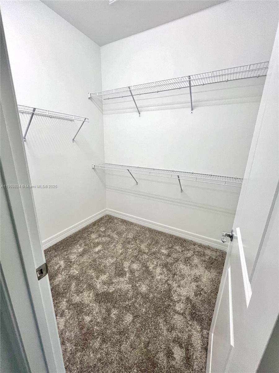 AMERICAN EXPRESS TRACT - Residential Lease