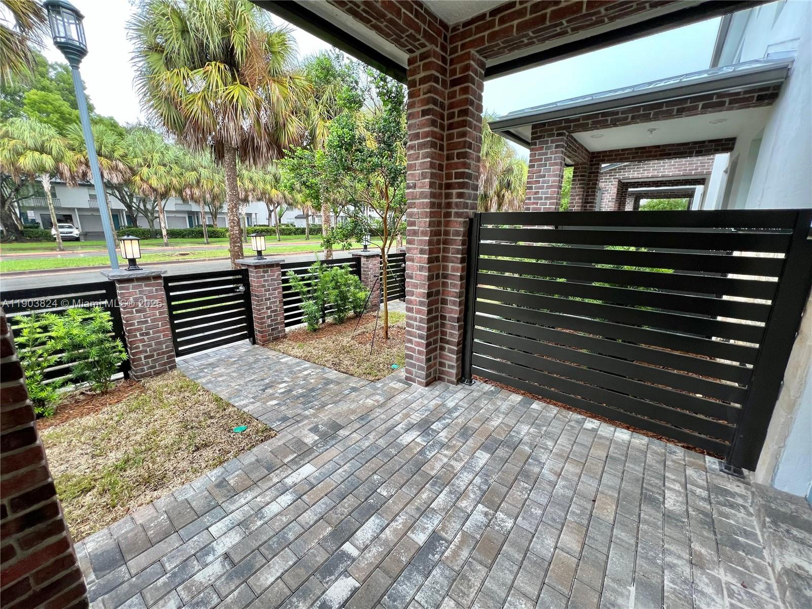 AMERICAN EXPRESS TRACT - Residential Lease