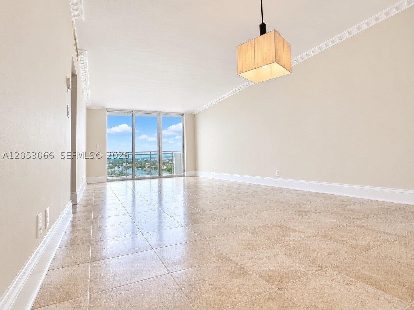 3000 S Ocean Dr 1516