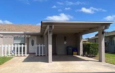 6720 Moonlit Dr Delray Beach FL 33446