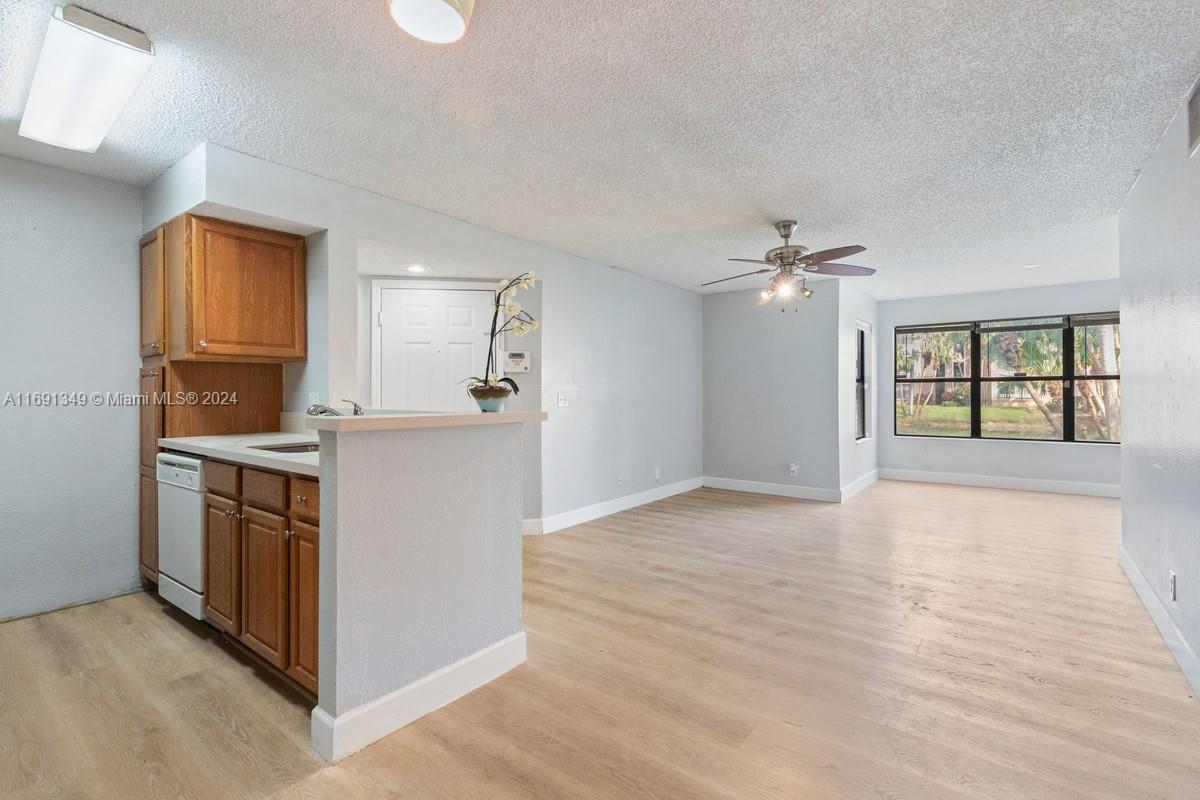 SUNDANCE AT DAVIE CONDO - Residential