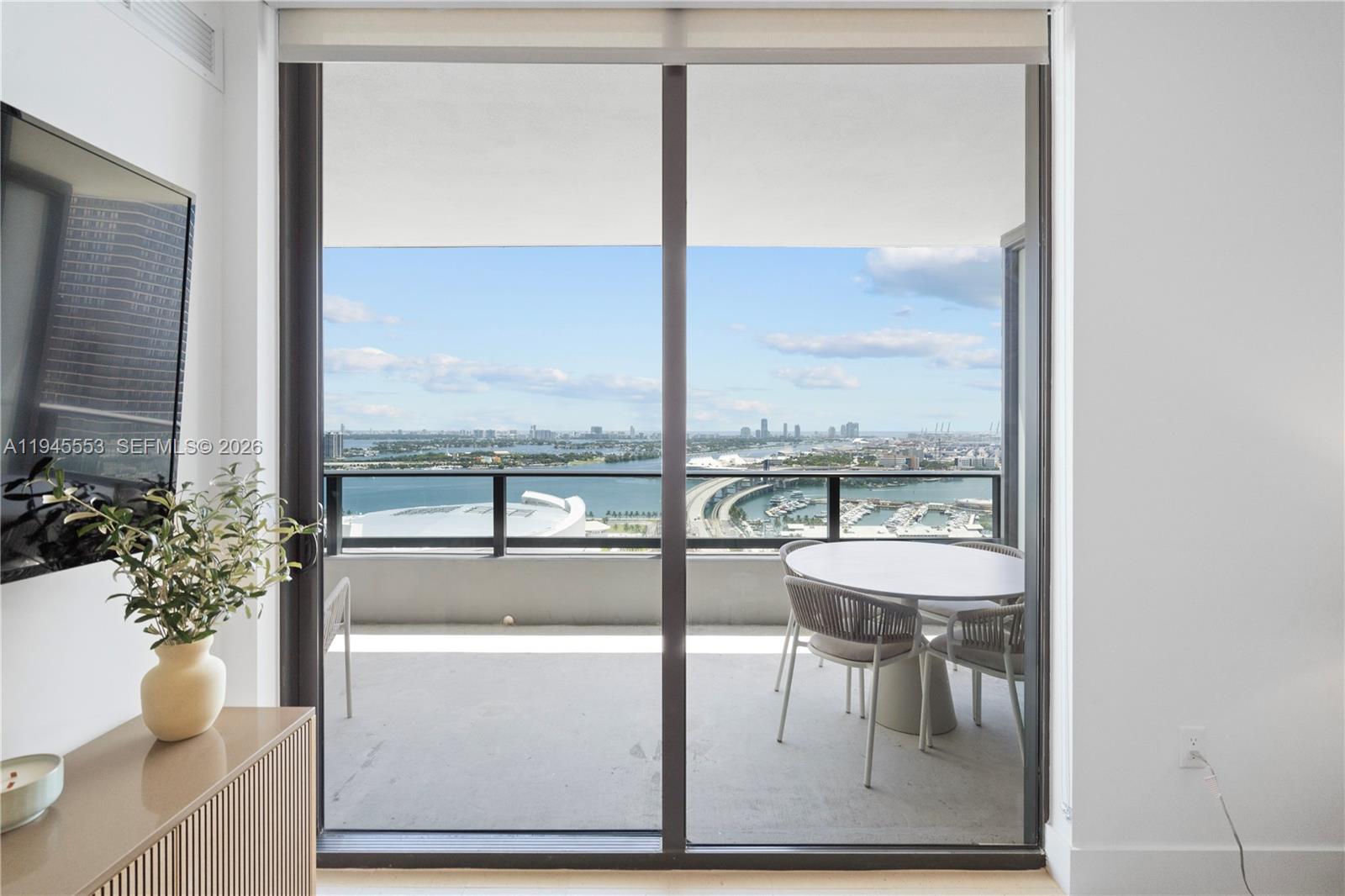 Gale Hotel and Residences - Residential