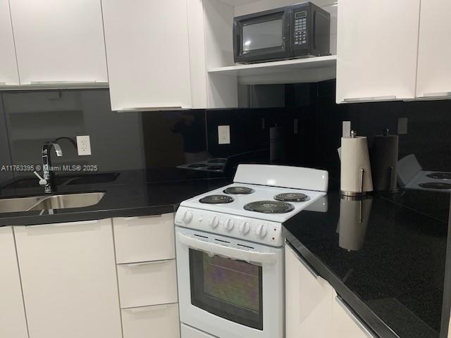 SUNSET VILLAS NO 3 CONDO - Residential