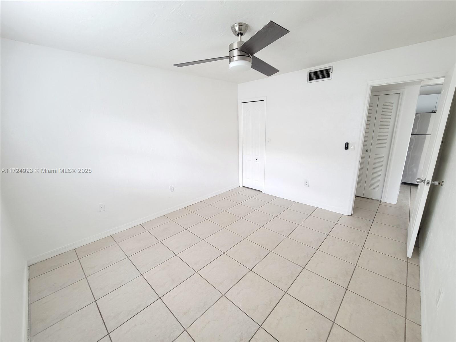 TEMPO CONDO PH I - Residential Lease