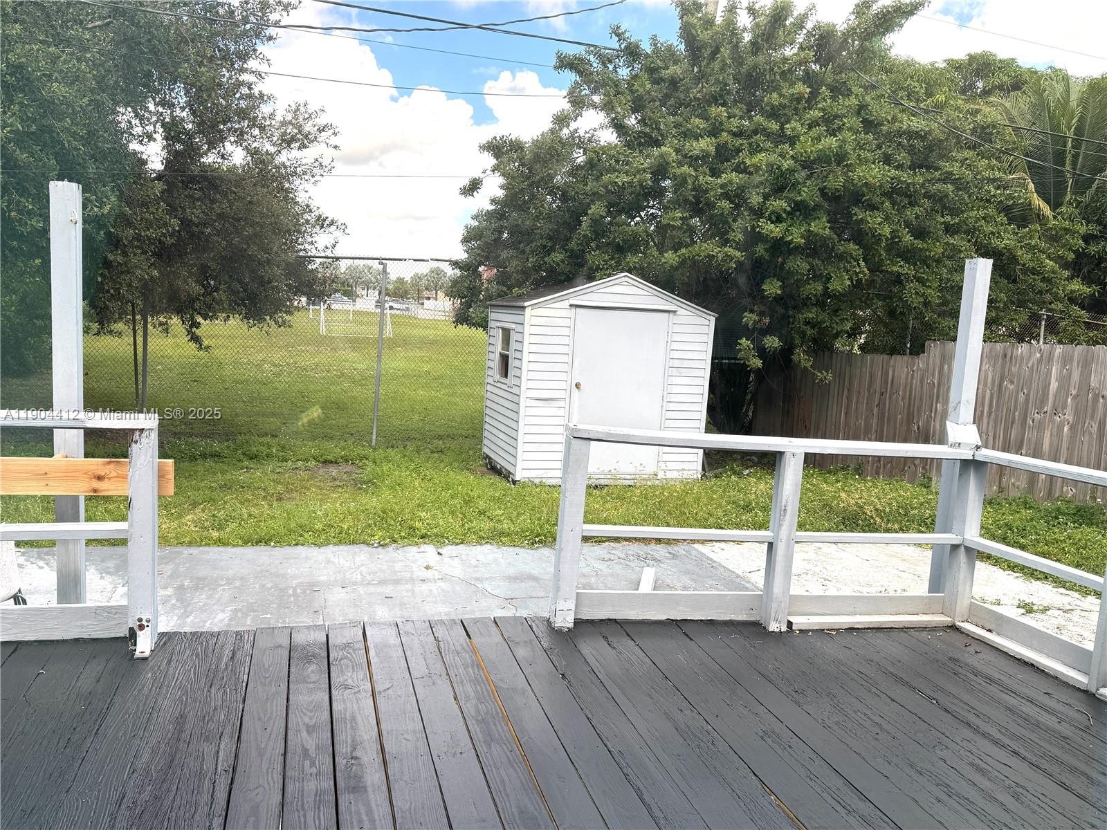 A J BENDLES SUB - Residential Lease