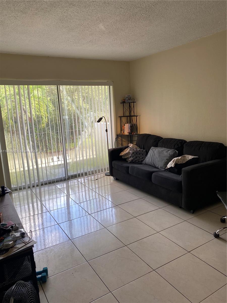 ARCH CREEK LANDING CONDO - Residential