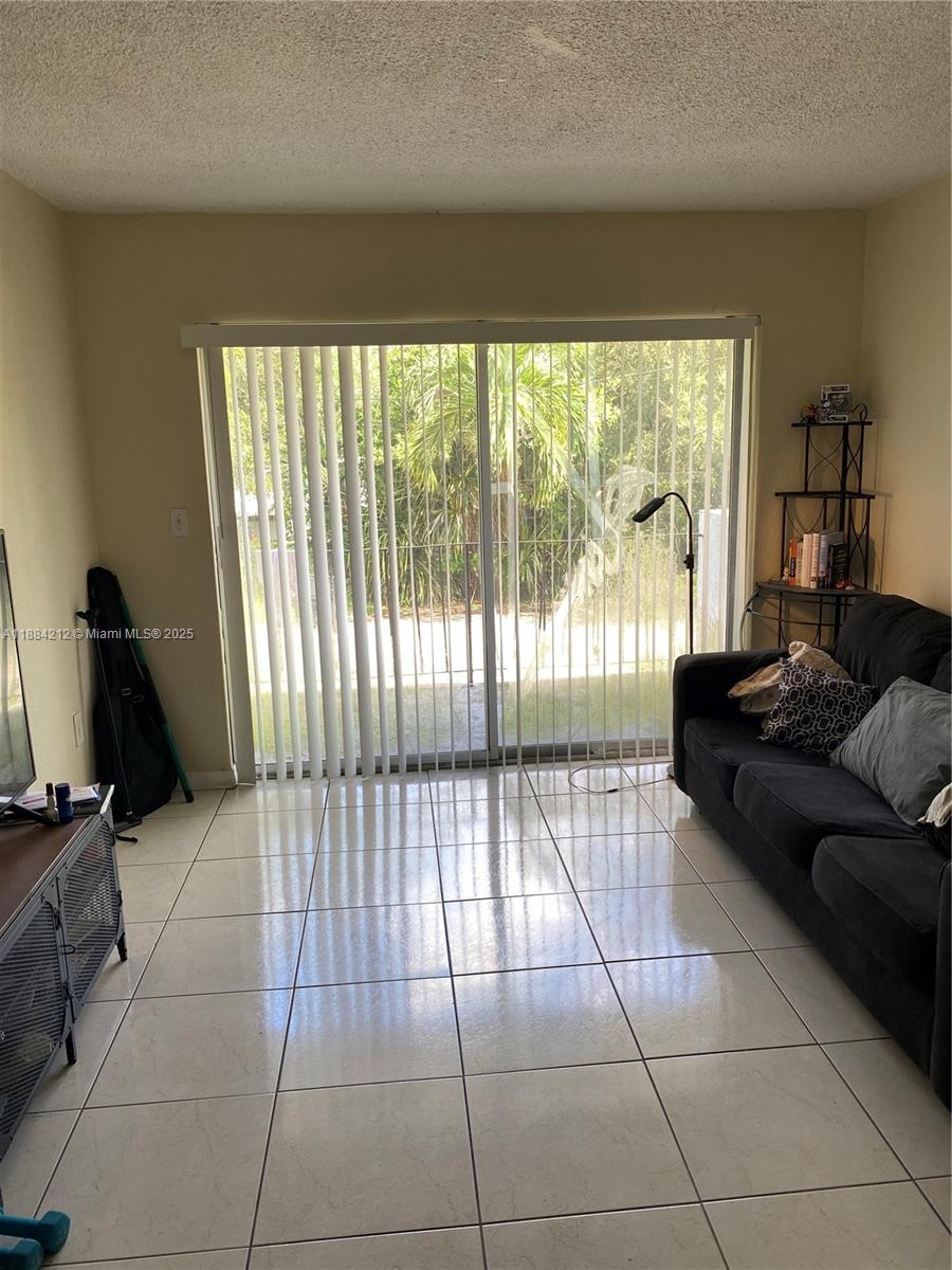ARCH CREEK LANDING CONDO - Residential