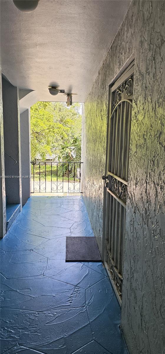 ARCH CREEK LANDING CONDO - Residential